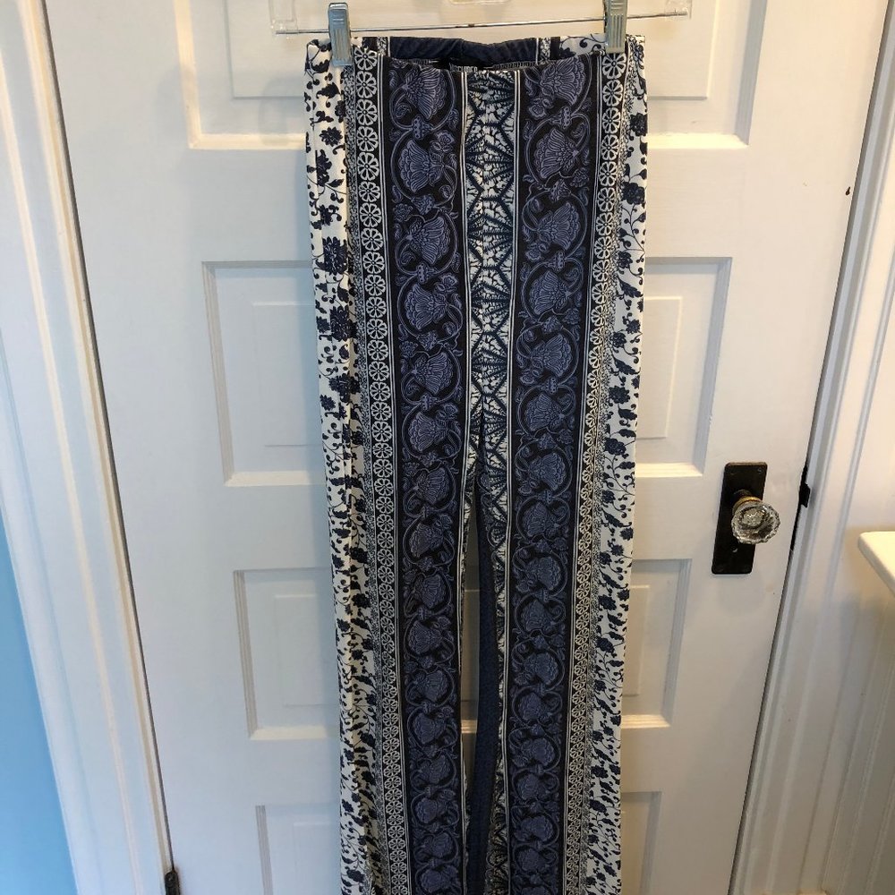 Missguided High Waisted Floral Flare Plants Size S